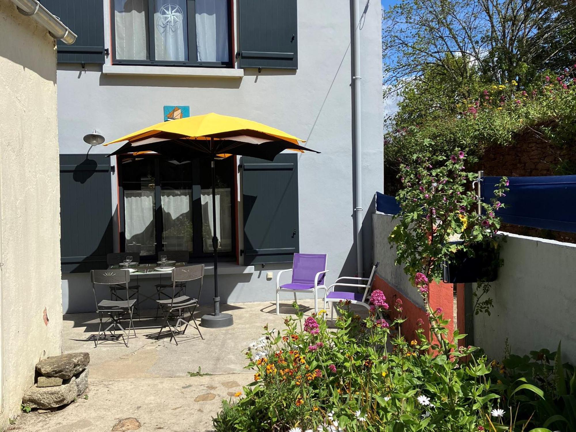 Hébergement de vacances Charmante Maison Renovee Au Coeur De - Fr-1-813-12